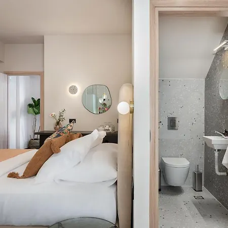 Anaem Eclectic Aparthotel