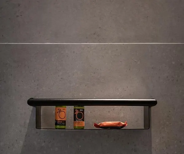 Anaem Eclectic Apartahotel 4*