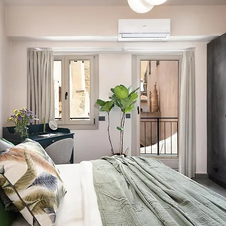 Anaem Eclectic ハニア