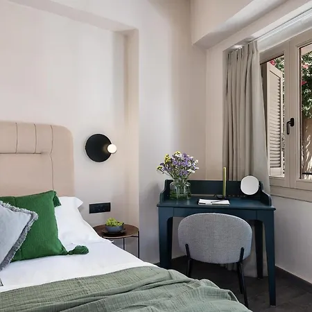 Anaem Eclectic 4* ハニア