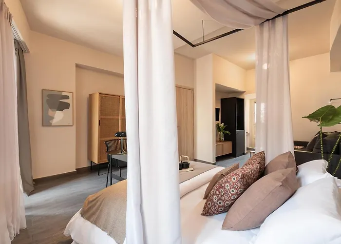 Anaem Eclectic Aparthotel