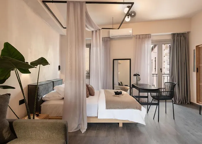 Anaem Eclectic Aparthotel 4*